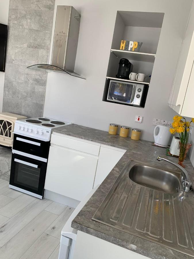 The Honeycomb Apartment